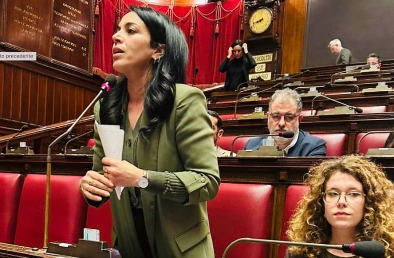 البرلمانية وداد البقالي تنتقد سياسات الحكومة الإيطالية تجاه الشباب