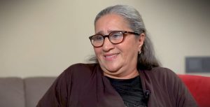 وعكة صحية تدخل الفنانة زهور السليماني المستشفى