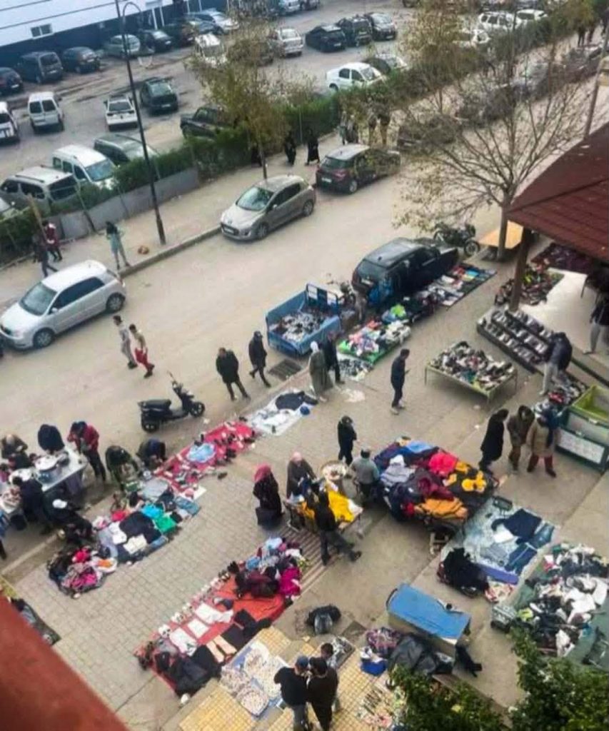 طنجة.. عودة احتلال الملك العام بحومة الشوك تثير استياء السكان - صور