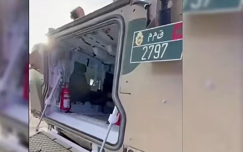 «صنع في المغرب».. مدرعة تحمل الرقم 2797 تثير الانتباه بالمعرض الدولي للطيران