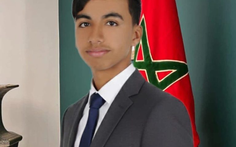 أسامة أوراغ.. ابن الناظور الذي يجمع بين البكالوريا وإدارة الأندية والمؤسسات الدولية