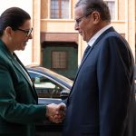 تسليم السلط بين المنصوري وأخنوش.. تأكيد على مواصلة الأوراش الكبرى