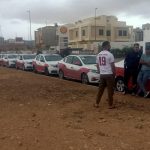 العيون.. سائقو سيارات الأجرة يجددون احتجاجهم ويرفضون استمرار المماطلة