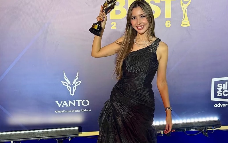 جنات مهيد تتوج بالجائزة الذهبية للشرق الأوسط في حفل «The Best»