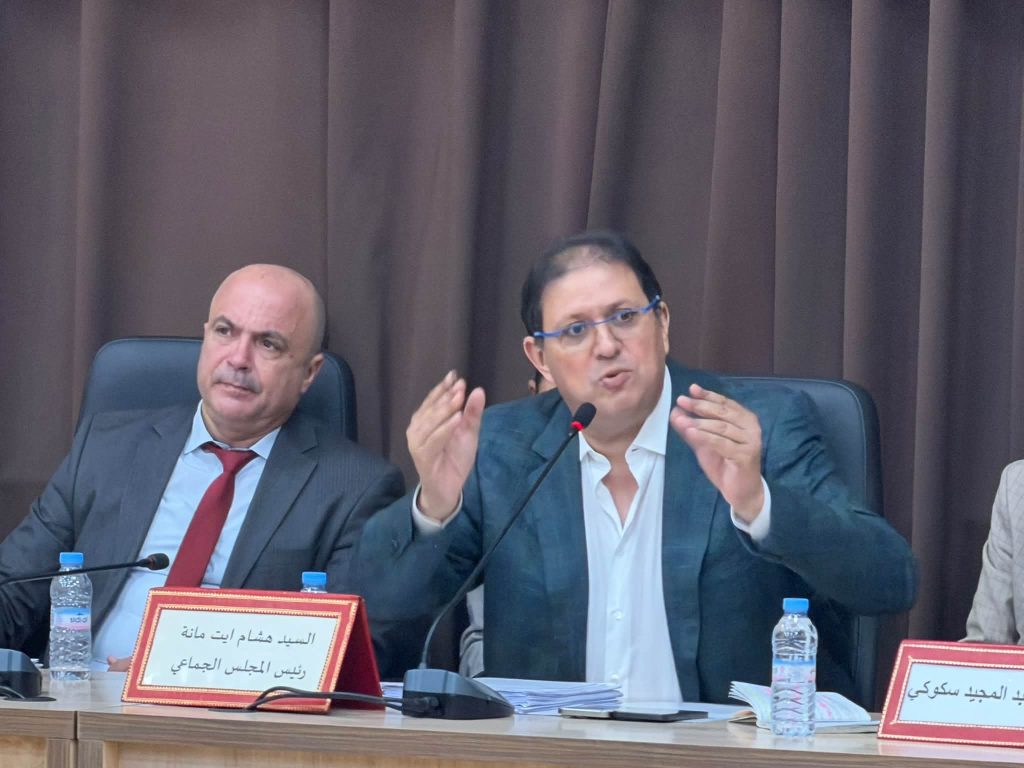أيت منا: حبست البونات ديال الغازوال و سيارات الخدمة على كل نواب مجلس المحمدية