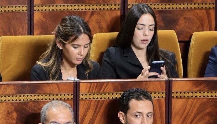 نواب يشرعون القوانين ويخالفون قانون مجلسهم.. هل يجهل الوافدون الجدد قواعد البرلمان؟