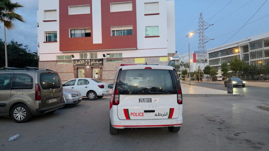 سرقة غريبة بحمام شعبي بالدار البيضاء.. ضحيتان تفقدان حقائبهما وأموالهما وهواتفهما