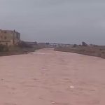 الرشيدية.. حمولة مائية كبيرة بوادي الأحمر تزامناً مع التساقطات المطرية