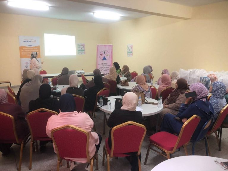 الحسيمة.. حملة تحسيسية للتوعية بسرطان الثدي وعنق الرحم