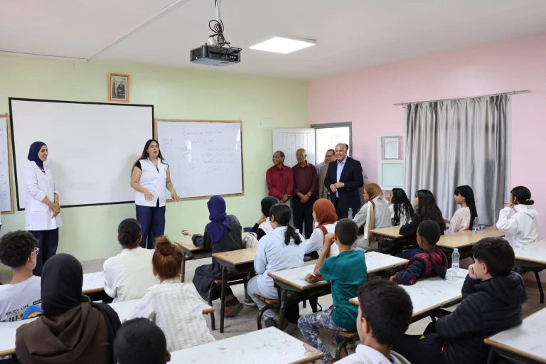 إنزكان.. حملة تحسيسية لتعزيز الصحة النفسية للتلاميذ والحد من الهدر المدرسي