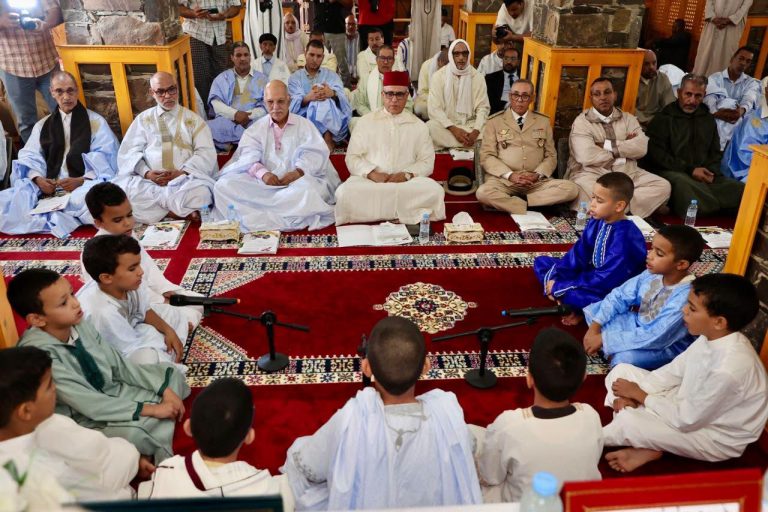 السمارة تحتفي بالذكرى الأولى لعيد الوحدة بندوة علمية حول القيم النبوية