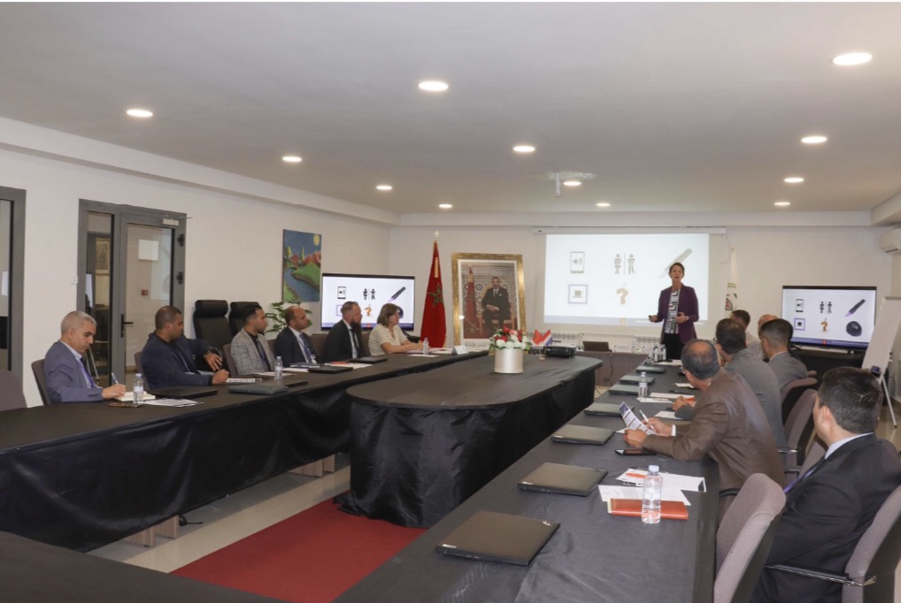 إفران تحتضن دورة أمنية متخصصة لتعزيز الخبرات في كشف تزوير الوثائق
