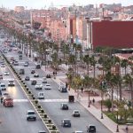 العيون.. أزمة النقل العمومي بالأحياء الشرقية تدفع الساكنة والطلبة
