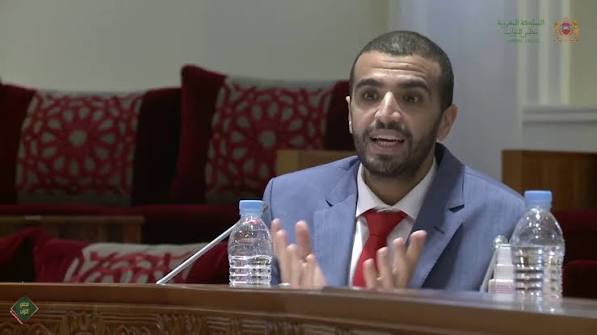 رضا بوكمازي ينفي واقعة اعتقاله ويهدد باللجوء إلى القضاء
