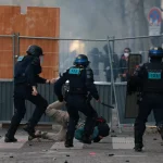 احتجاجات فرنسا.. توقيف 1200 شخص وإصابة 150 شرطيا